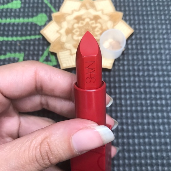 NARS Audacious Lipstick ‘Rita’ - Picture 6 of 10